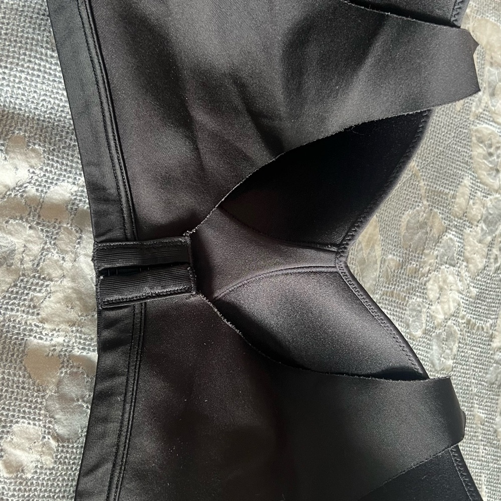 Warners women’s Bras - Black - Picture 5 of 7